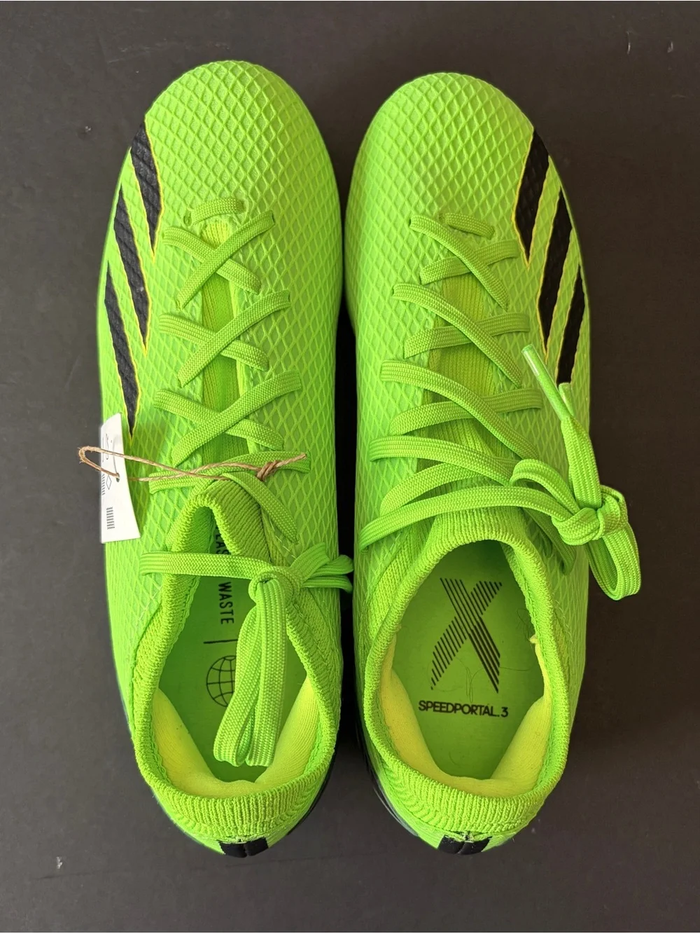 adidas vibrant lime